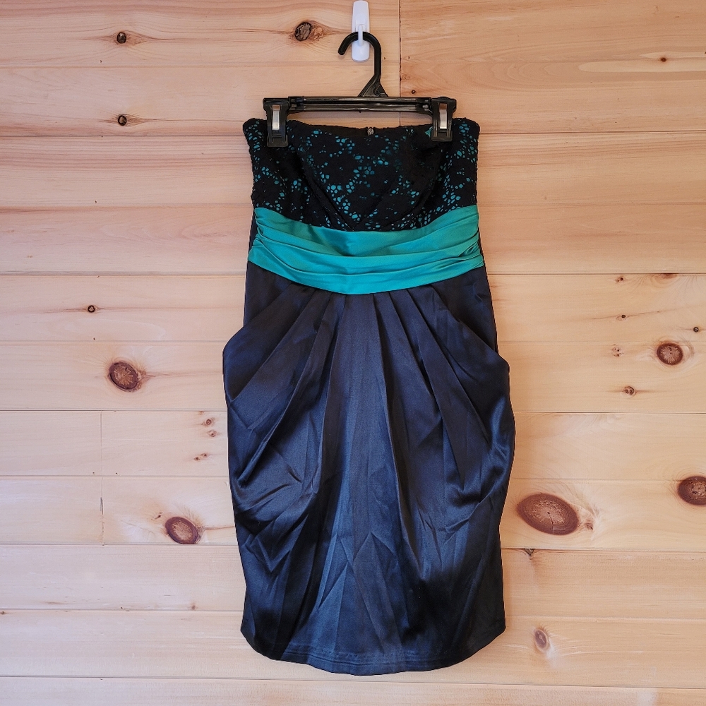 Dress with green lace top